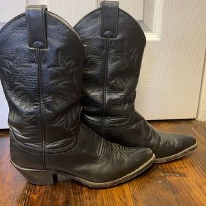 Justin cowboy boots